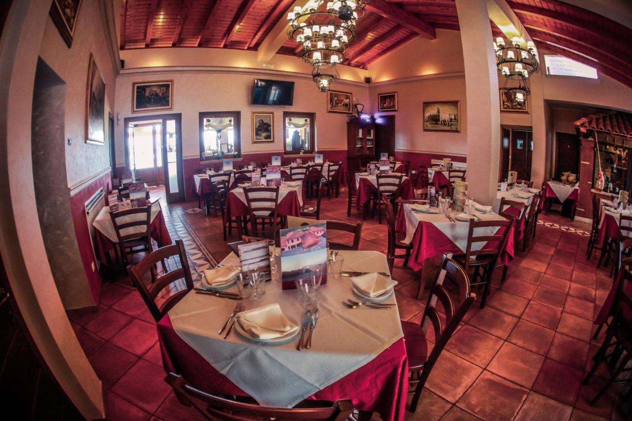 Agriturismo Ciociaro " Il Colle " Hotel Ristorante Чепрано Екстер'єр фото