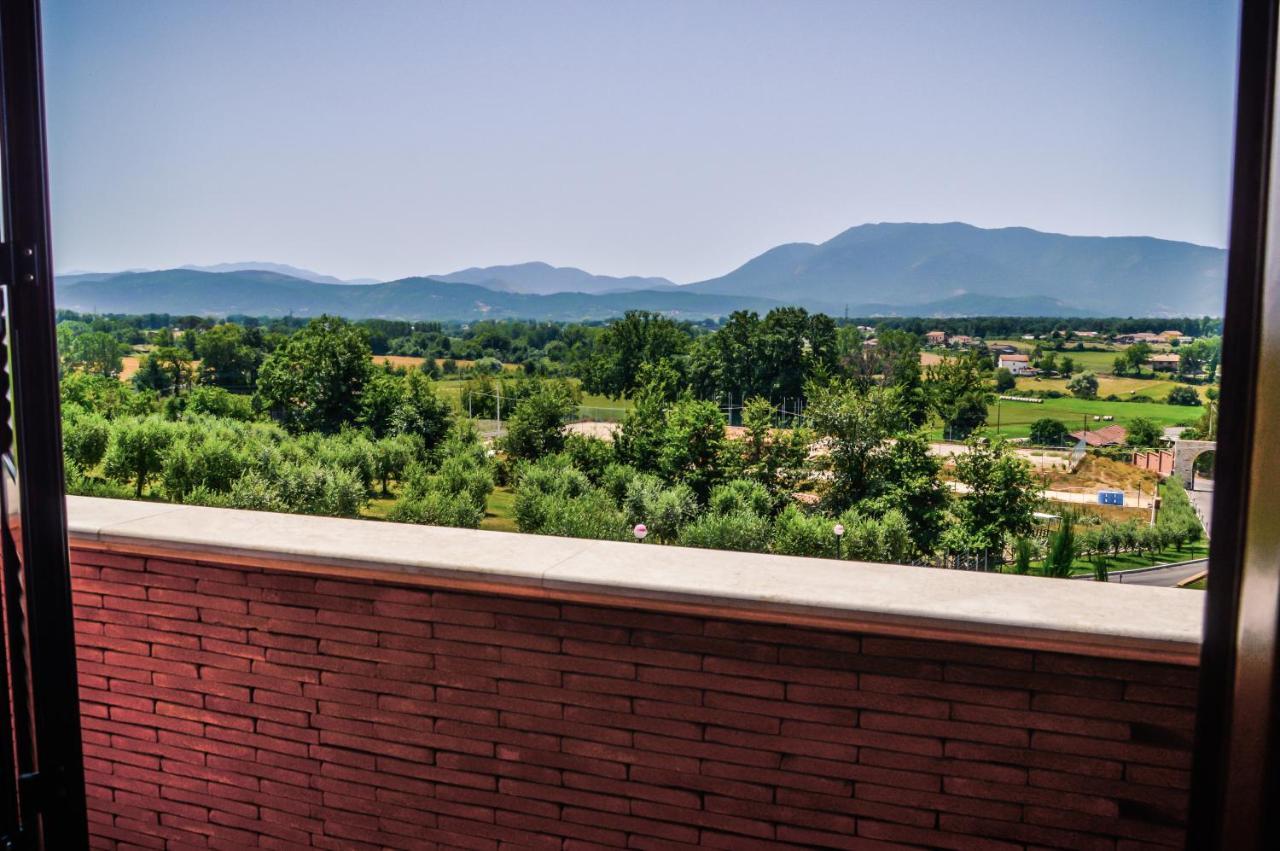 Agriturismo Ciociaro " Il Colle " Hotel Ristorante Чепрано Екстер'єр фото