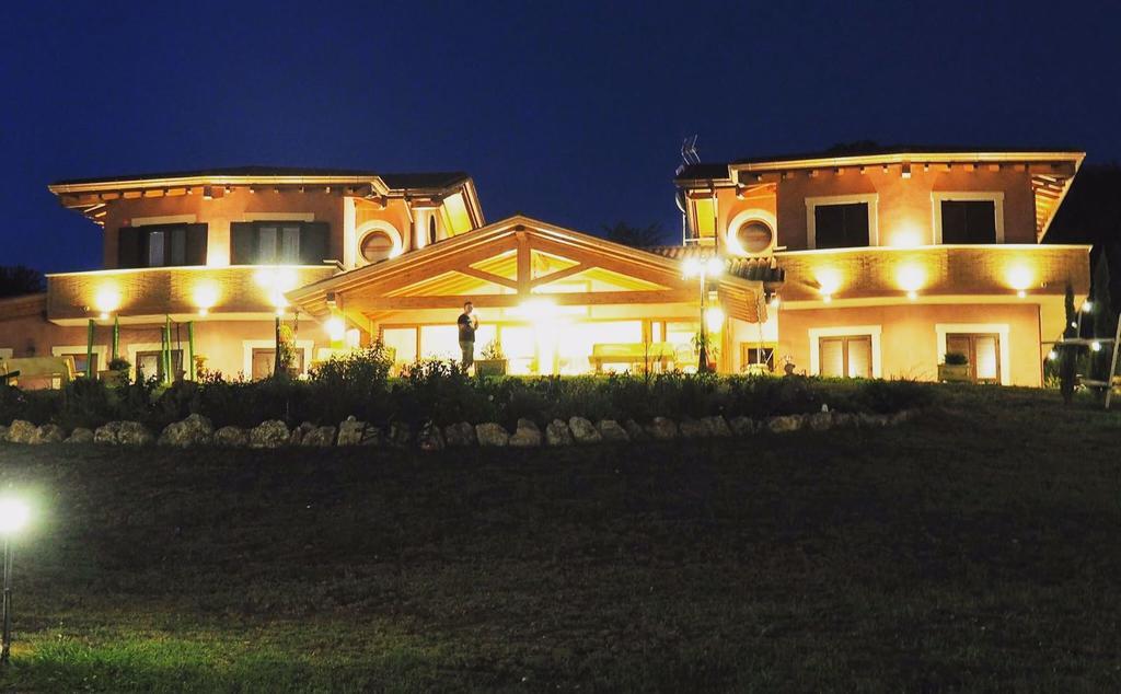 Agriturismo Ciociaro " Il Colle " Hotel Ristorante Чепрано Екстер'єр фото