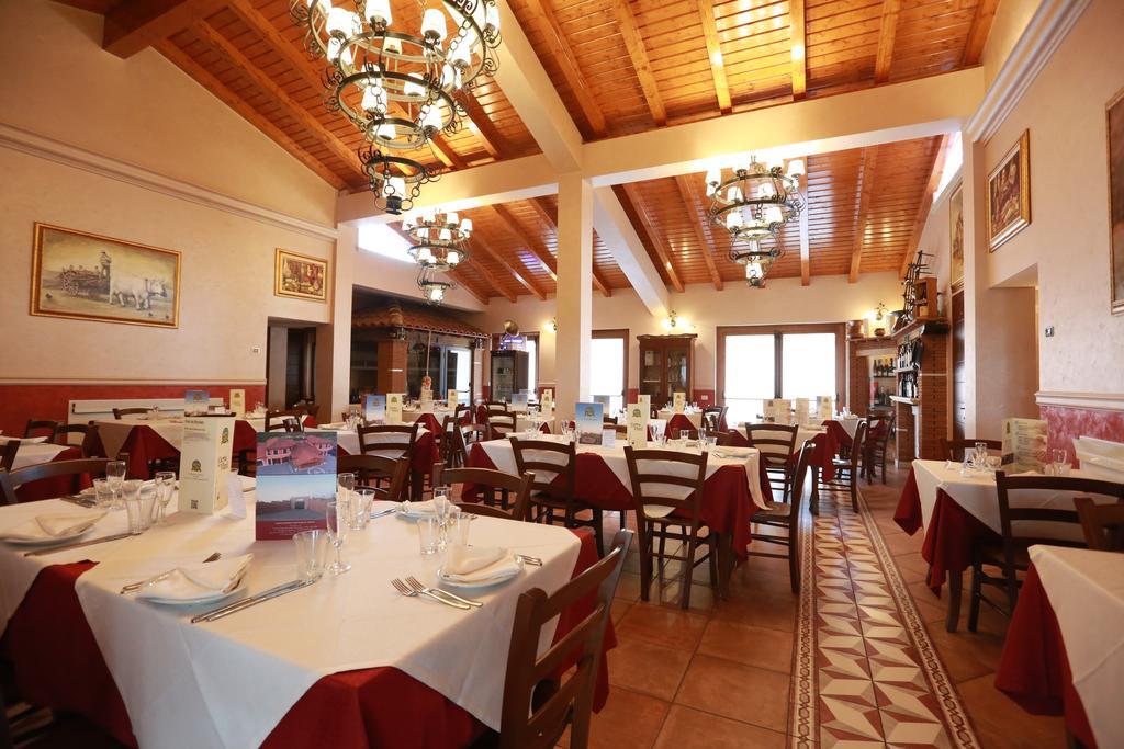 Agriturismo Ciociaro " Il Colle " Hotel Ristorante Чепрано Екстер'єр фото