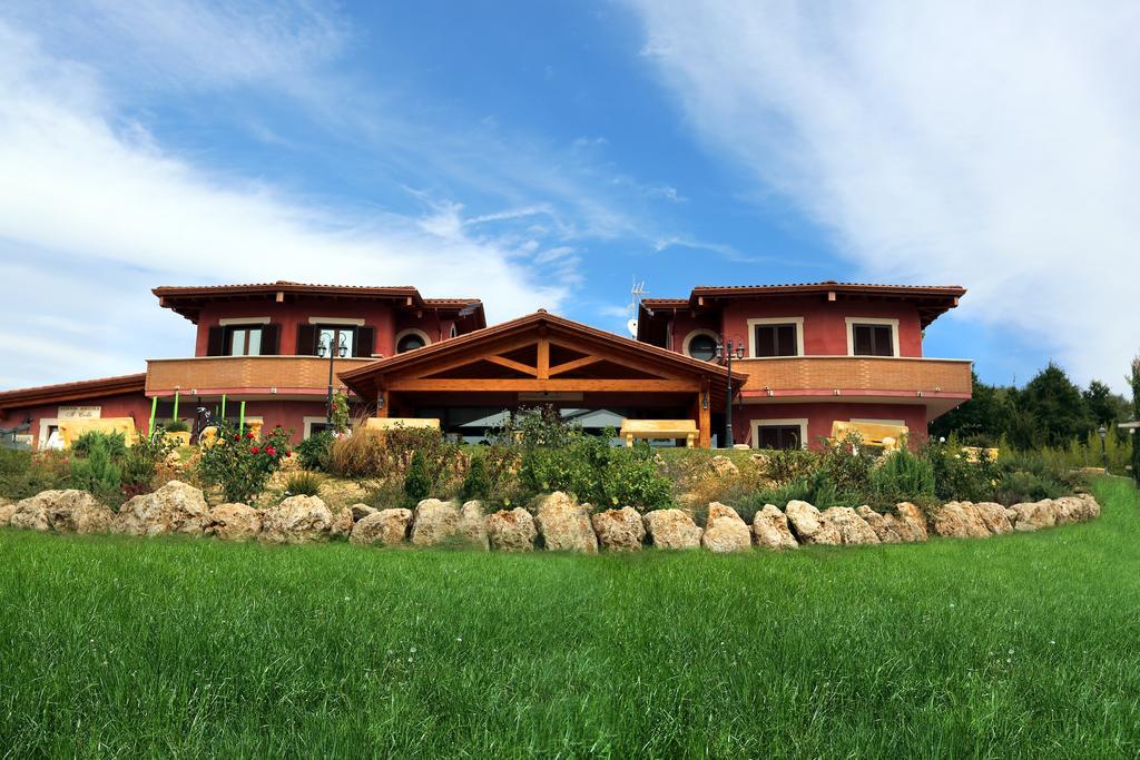 Agriturismo Ciociaro " Il Colle " Hotel Ristorante Чепрано Екстер'єр фото
